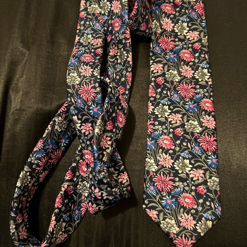 Floral Patterned Tie - Pink and Blue on Black
